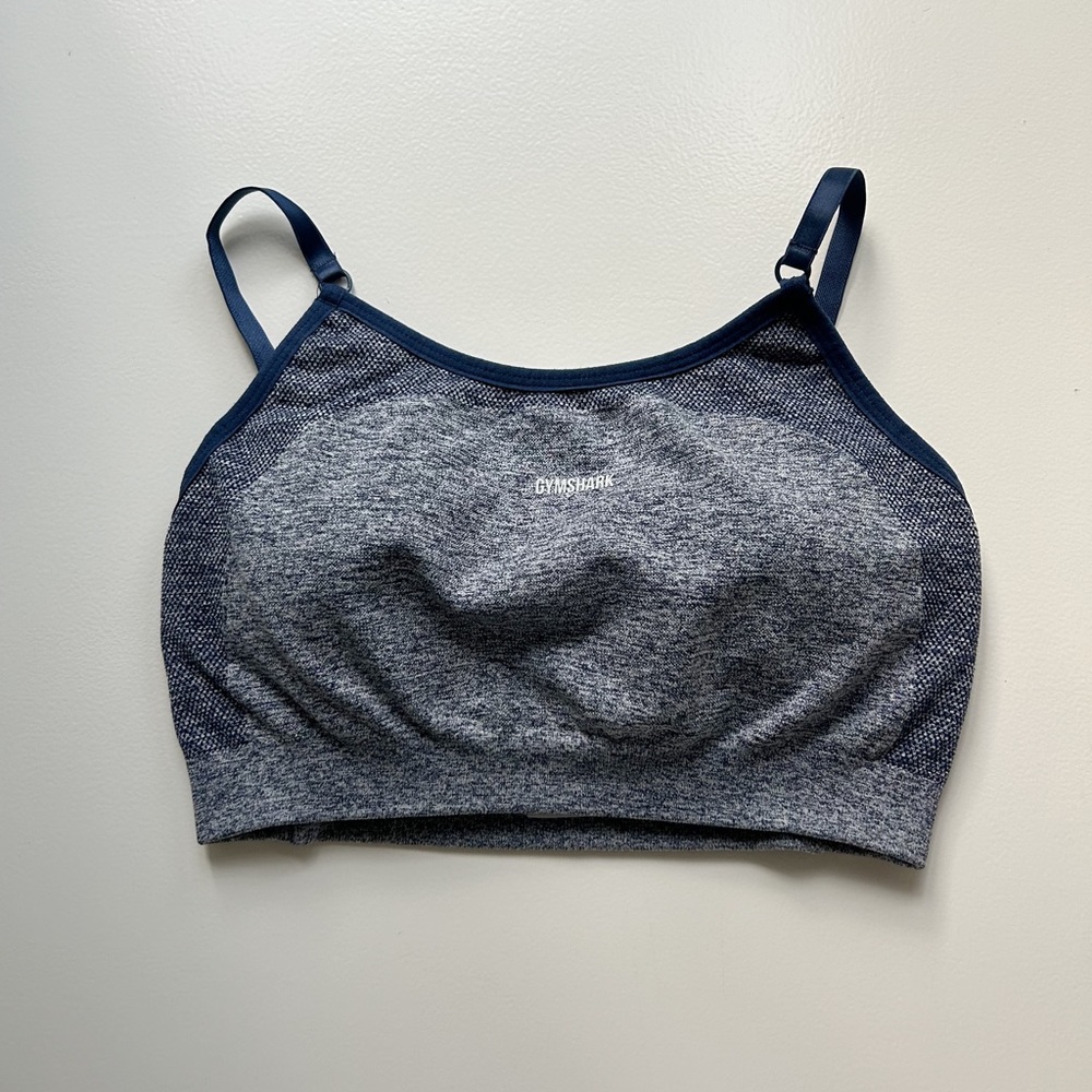 Gymshark Navy & Light Gray Flex Strappy Sports Bra in Size Medium